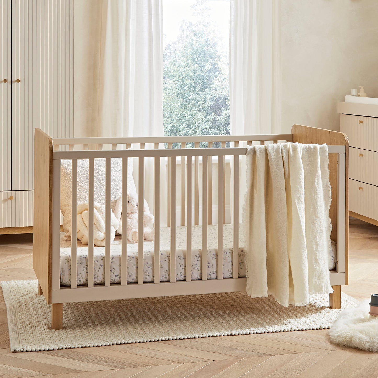 Remi 2 Piece Nursery Furniture Set - Oak & Cashmere